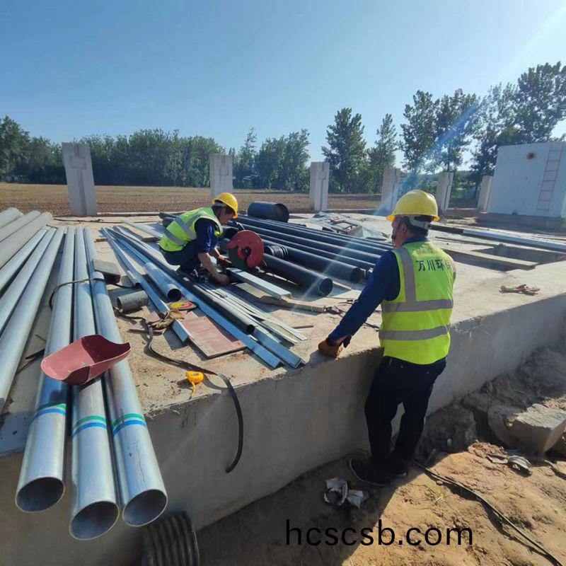 烈日高溫(wen) 萬川(chuan)環保員(yuan)工奮戰工地保進度(du)