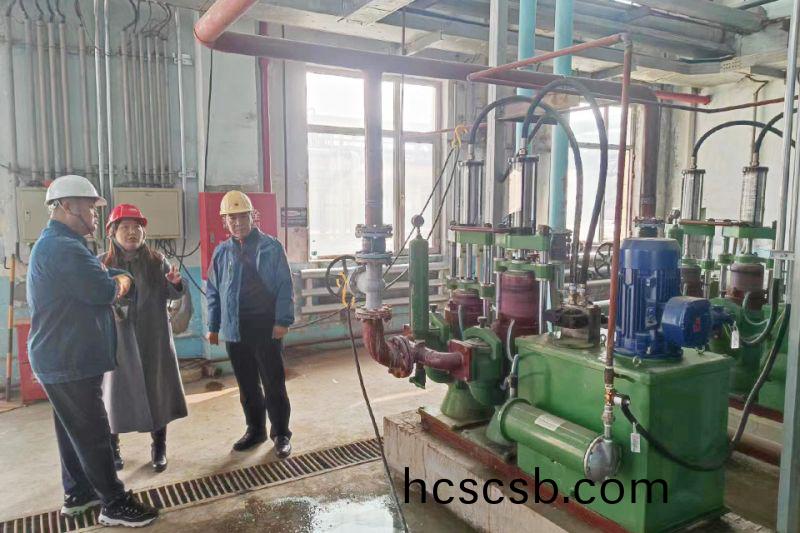 萬川環保(bao)集(ji)糰領導遠赴吉林石化項(xiang)目視詧： 順利完成設備安裝調試工作 待交付甲方